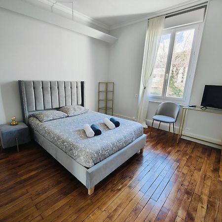 Self-Checkin Town House - Rooms To Rent In A Beautiful Modern Town House - Not A Hotel - Location De Chambres Avec Arrivee En Autonomie - Extra Fee For Sheets And Towels - Private Parking - Check Your Plateform Inbox And Follow Check-In Instructions Saint-Romain-en-Gal Exterior foto